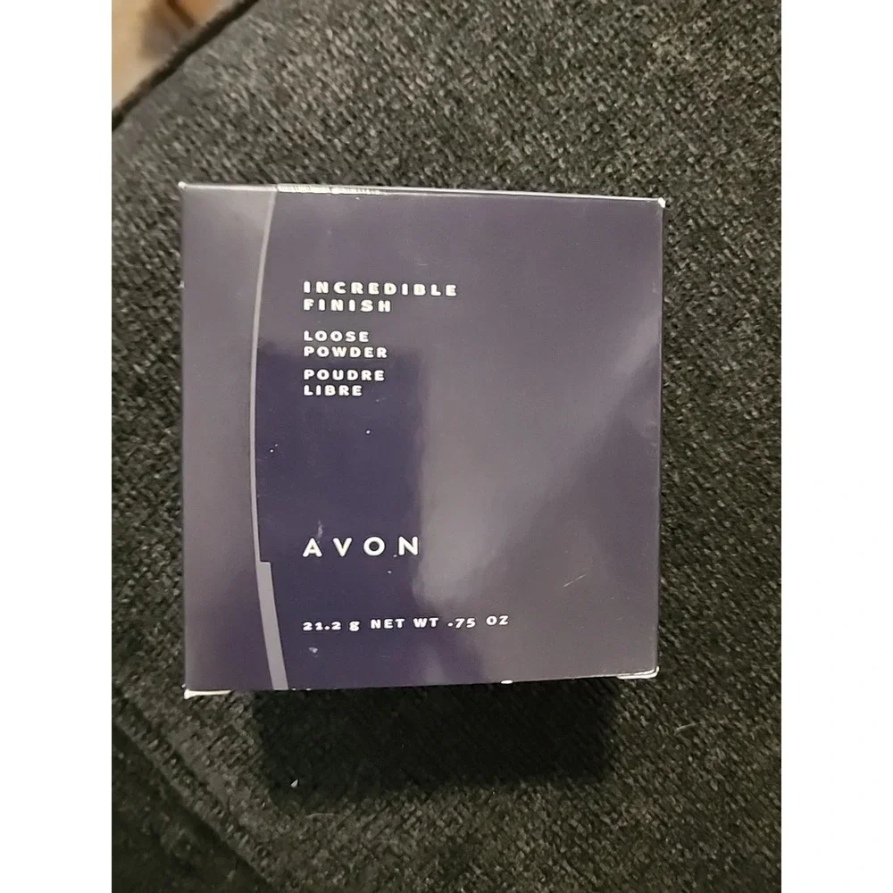 Avon 2000 Discontinued Incredible Finish Pressed‎ Powder Classic Ivory